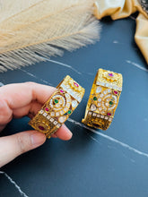 Load image into Gallery viewer, Set of 2 Bangles Rajwadi Amrapali Openable Stone gold finish
