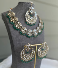 Load image into Gallery viewer, Mirror Beads necklace set with maangtikka