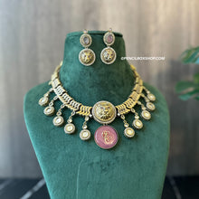 Load image into Gallery viewer, Jaguar Pink tassel Antique Statement Necklace set