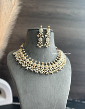 Load image into Gallery viewer, Real pearls flower Dainty exclusive Premium necklace set