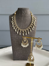Load image into Gallery viewer, Radhs Golden White Kundan Polki Necklace Set with Maangtikka
