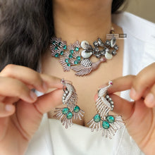 Load image into Gallery viewer, American Diamond Bird Baroque designer Necklace set