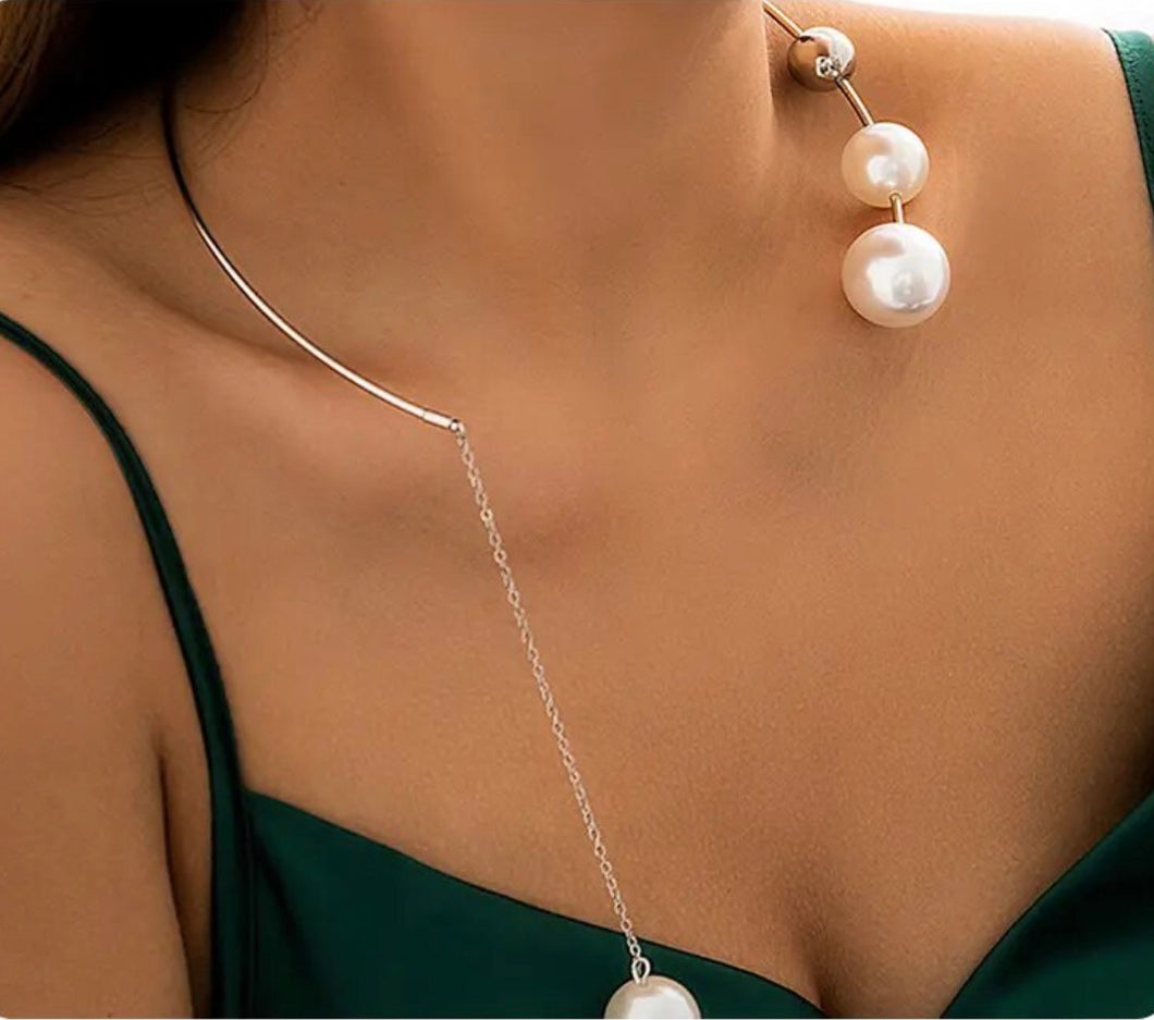Silver Pearl Hasli women necklace IDW