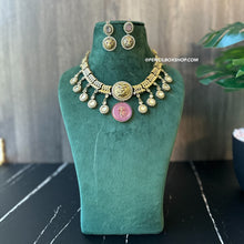 Load image into Gallery viewer, Jaguar Pink tassel Antique Statement Necklace set