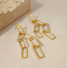 Load image into Gallery viewer, 18k gold plated Stainless Steel box earrings IDW
