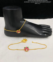 Load image into Gallery viewer, Golden polish Jadau Stone Kundan anklet