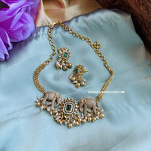 Load image into Gallery viewer, Elephant Ethnic Cz Stone Temple choker set