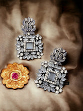 Load image into Gallery viewer, American diamond Premium Victorian Earrings