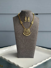 Load image into Gallery viewer, Simple kemp stone Cz Dainty Necklace set