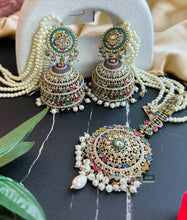 Load image into Gallery viewer, Multicolor Big Jumbo Bahubali pearl jhumki earrings with maangtikka
