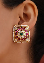 Load image into Gallery viewer, Kundan Premium statement Stud Earrings