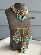 Load image into Gallery viewer, Zoe Polki Golden antique Finish Beads Choker necklace set with maangtikka