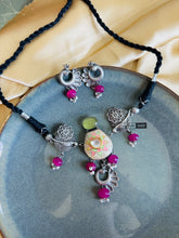 Load image into Gallery viewer, Peacock Carved Stone enamel German silver necklace choker set