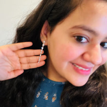 Load image into Gallery viewer, PRIYANKA CHOPRA INSPIRED SILVER SOLITAIRE AMERICAN DIAMOND EARRINGS