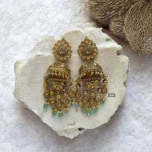 Load image into Gallery viewer, Amrapali Tayani Beaded Jhumki Pearl Kundan Earrings