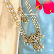 Load image into Gallery viewer, Long Pearl Ruby Green Peacock kemp stone temple Necklace set