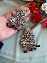 Load image into Gallery viewer, Handmade Mirror pearl beaded Long Earrings