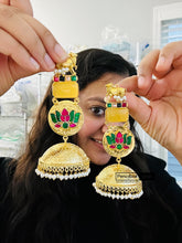 Load image into Gallery viewer, Nandi German silver pachi kundan Jhumka Earrings
