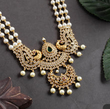 Load image into Gallery viewer, Long Pearl Ruby Green Peacock kemp stone temple Necklace set
