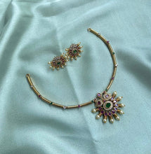 Load image into Gallery viewer, Premium Cz Kemp stone Dainty Hasli necklace set