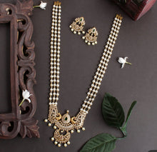 Load image into Gallery viewer, Long Pearl Ruby Green Peacock kemp stone temple Necklace set