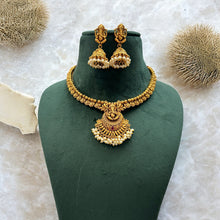 Load image into Gallery viewer, Ganesha golden Dainty Temple Necklace set