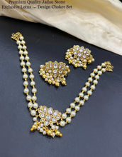 Load image into Gallery viewer, Dainty Golden Lotus Jadau pachi choker Necklace set temple jewelry