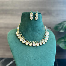 Load image into Gallery viewer, Tear drop square 22k gold plated Single layer Golden Tayani Necklace set