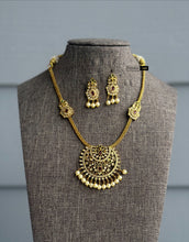 Load image into Gallery viewer, Simple kemp stone Cz Dainty Necklace set