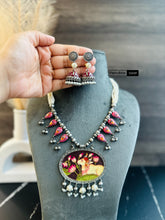 Load image into Gallery viewer, German Silver hand painted ghungroo Necklace set