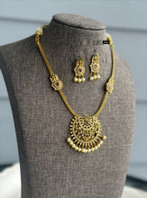 Load image into Gallery viewer, Simple kemp stone Cz Dainty Necklace set