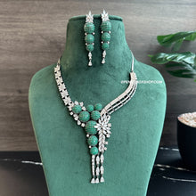 Load image into Gallery viewer, Emerald Green Invisible American Diamond Designer Dua tone Necklace set