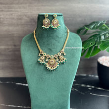 Load image into Gallery viewer, Kemp Stone Cz Chain Simple Necklace set