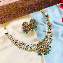 Load image into Gallery viewer, Golden Lakshmi ji Kemp Stone Beaded Temple Necklace set