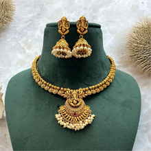 Load image into Gallery viewer, Ganesha golden Dainty Temple Necklace set