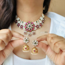 Load image into Gallery viewer, Kemp Stone Pearl Statement choker Temple Necklace set