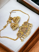 Load image into Gallery viewer, Multicolor Dainty Peacock kemp stone pearl choker necklace set
