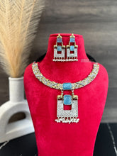Load image into Gallery viewer, Firozi sky blue Nandi Fusion German Silver Dual tone Necklace set