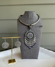 Load image into Gallery viewer, German Silver stylish Stone Hasli necklace set