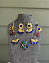 Load image into Gallery viewer, German silver Fish Designer Pachi kundan necklace set
