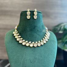 Load image into Gallery viewer, Tear drop square 22k gold plated Single layer Golden Tayani Necklace set