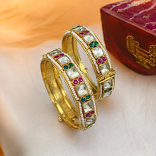 Load image into Gallery viewer, Set of 2 Bangles Ruby Green White Square Pachi Kada