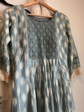 Load image into Gallery viewer, 3 pc Light Green White Lace Sharara Set women clothing