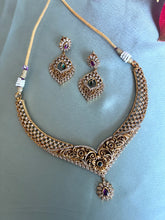 Load image into Gallery viewer, Multicolor Cz Floral Golden Finish Necklace set