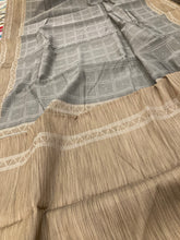 Load image into Gallery viewer, Handloom weaving Silk Grey with modern touch  Saree
