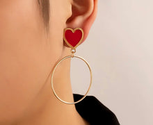 Load image into Gallery viewer, Heart Red Round Golden Earrings IDW
