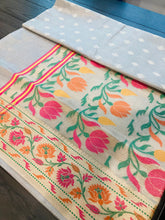 Load image into Gallery viewer, Chanderi Zari border Golden pink orange Green Saree