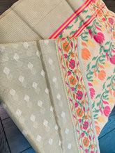 Load image into Gallery viewer, Chanderi Zari border Golden pink orange Green Saree