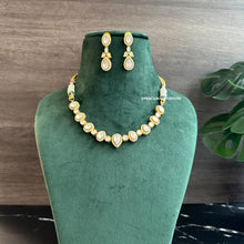 Load image into Gallery viewer, Moissanite Single Line Dainty Necklace set
