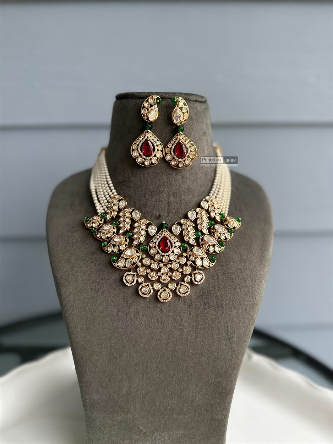 Isabella Ruby Green 22k gold plated tayani Necklace set